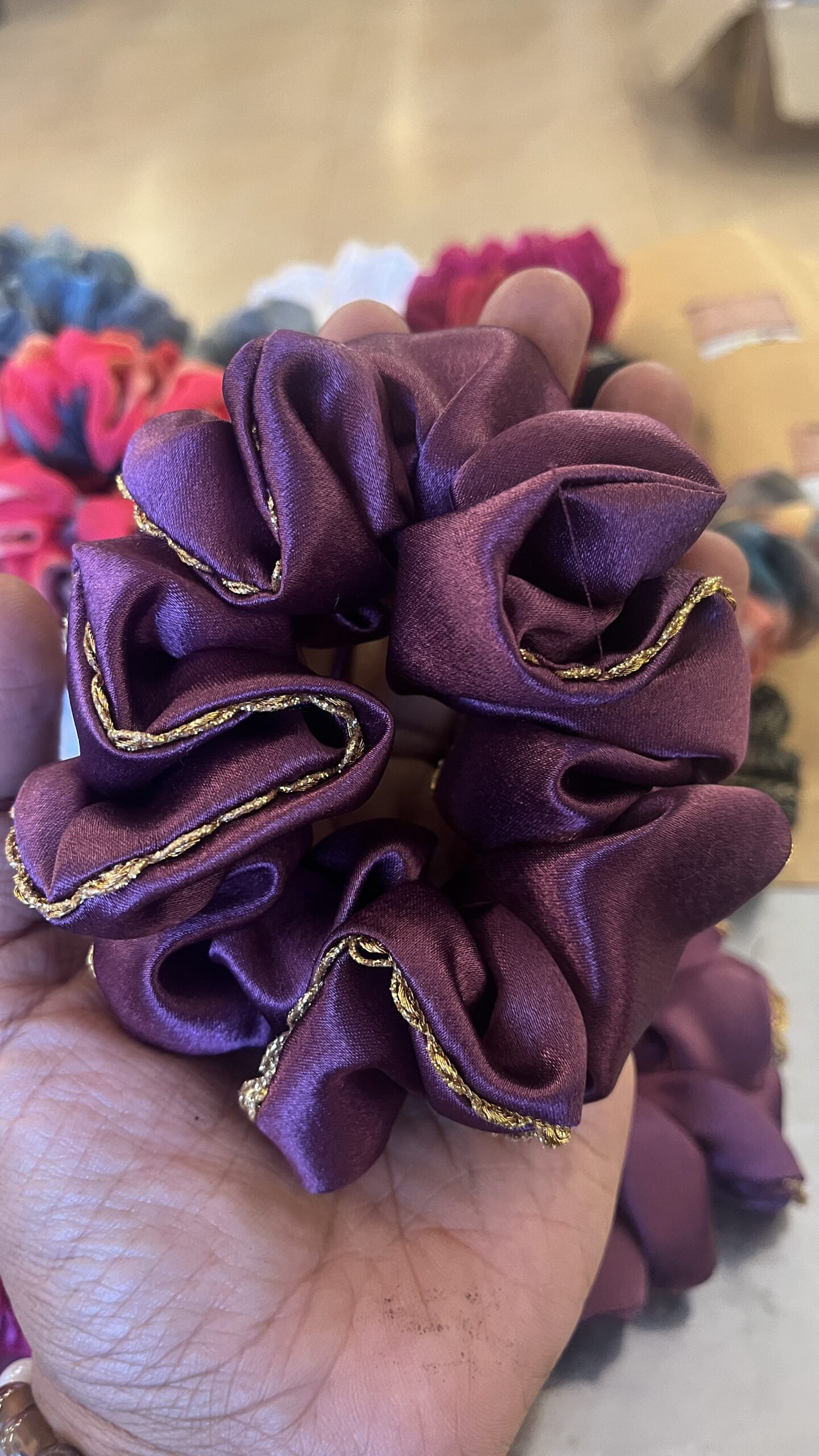 Maroon glitters scrunchie