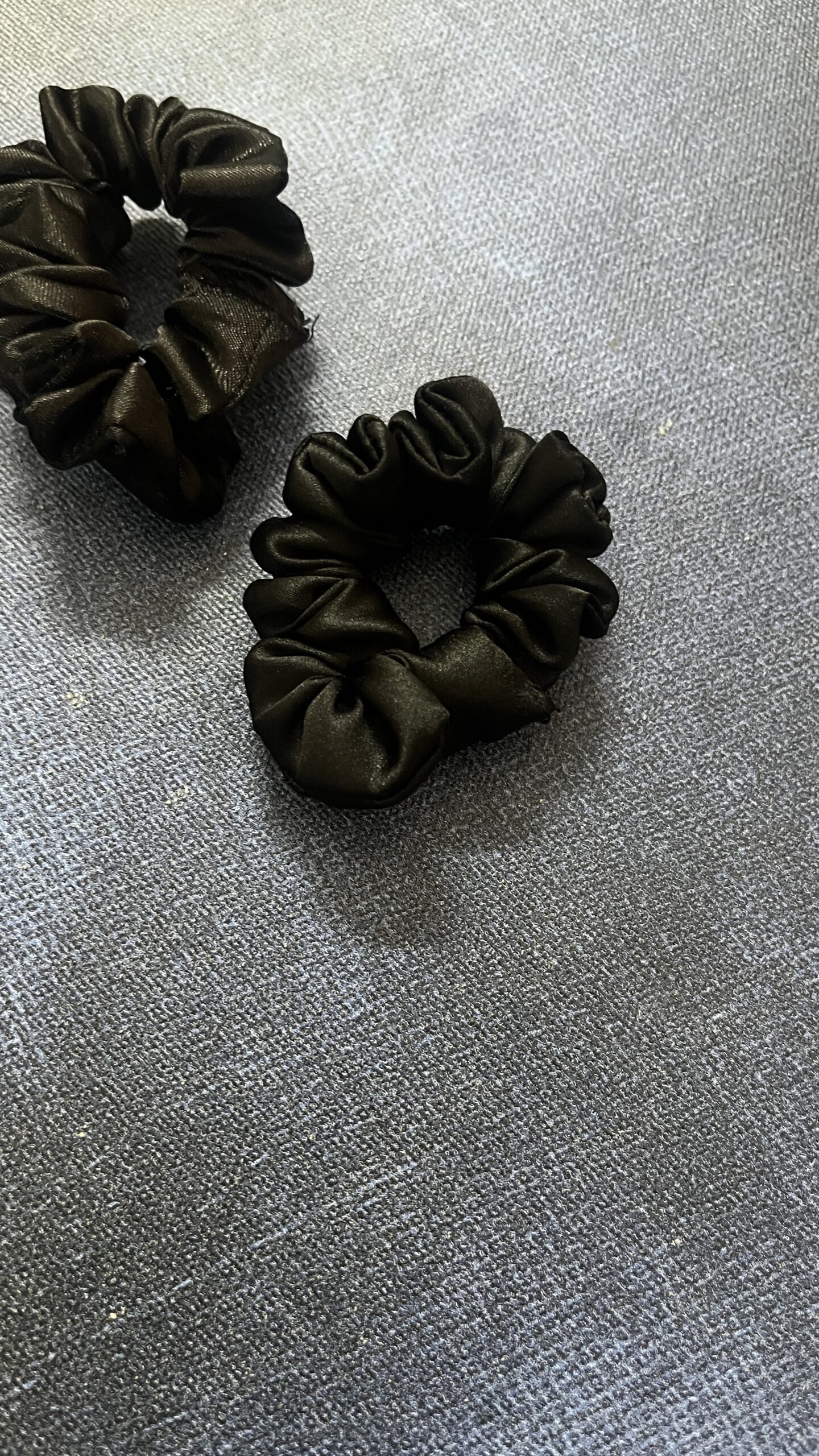 Black satin scrunchie - small