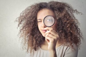 Get frizz-free hair in humid cities